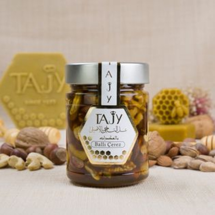 عسل بالمكسرات.jpg2.jpg